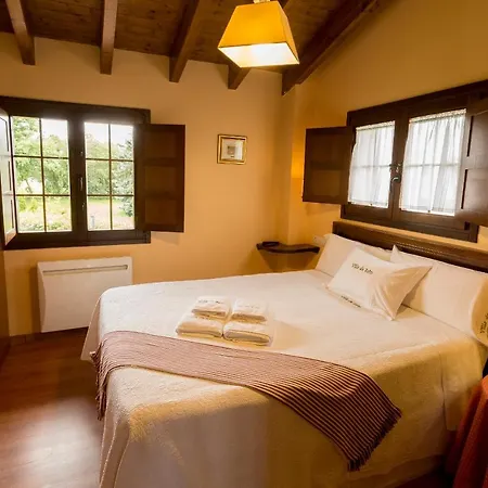 Apartamentos Rurales Villa Del Sain Cudillero Exterior photo