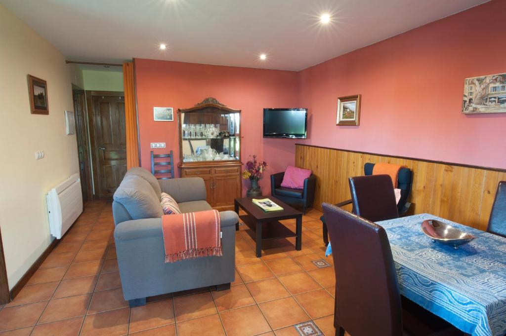 Apartamentos Rurales Villa Del Sain Cudillero Apartment *